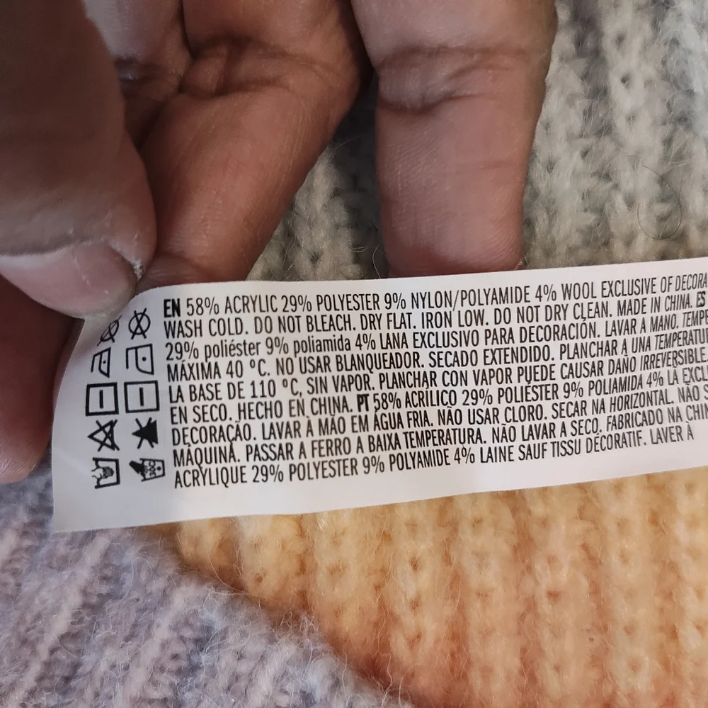 Forever 21 Pastel Rainbow Hello Kitty Crewneck Sweater. 23 Pit To Pit. - Picture 7 of 14